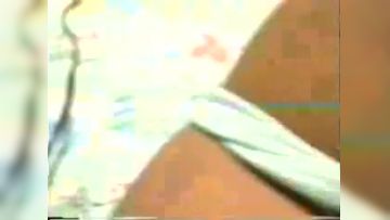 【迷jian】刚上高中的萝莉同学聚会喝多了，被同学玩弄