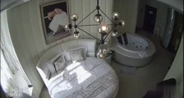 [酒店偷拍] 办公室恋情曝光!和女同事相约开房~按摩浴缸休息完再大干一场!!