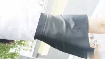 巨乳直播主的野外露出大挑战 . 坚持给大家不一样的刺激，大家也要继续用实际行动爱我喔!