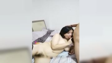 小姐姐平台(原卡哇伊)风骚主播希子姐姐上门按摩直播大秀 和男的啪啪完继续自慰 十分淫荡