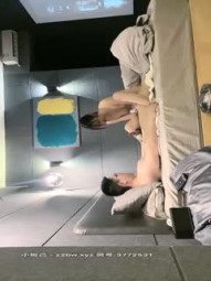 【白嫖探花】泡良大佬约操00后小萝莉，粉嫩乖巧浓情蜜意两人缠绵调情-2