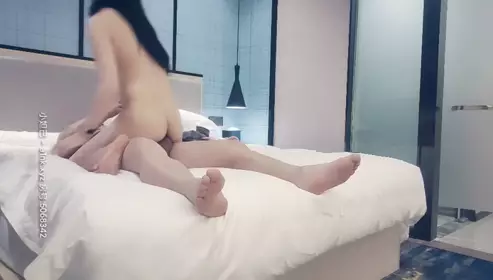 福尔摩斯绿帽专家_三月二十八号啪啪