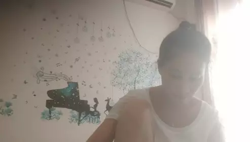 户外我最骚_二月二十八号户外勾搭一女v四男啪啪 8