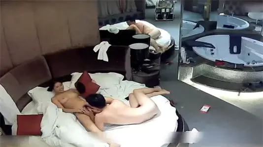 丰满肉感极品少妇