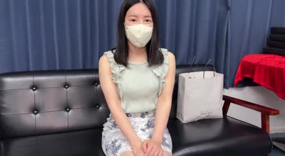 FC2PPV-4543861来面试的带娃人妻无码中出教学