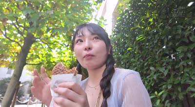 CAWD-823 山形から游びに来ていた无垢で世间知らずな田舎娘に街头えちえちインタビューしたら手応えあり！强引に言いくるめてAV出演 平山羽那